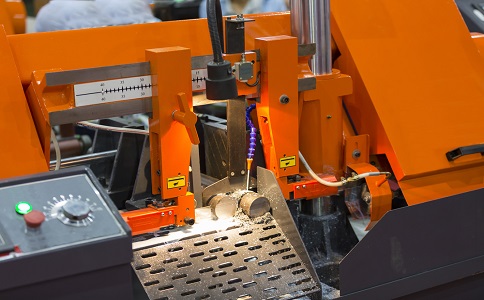 中堂镇龙门带锯床具备哪些优点？